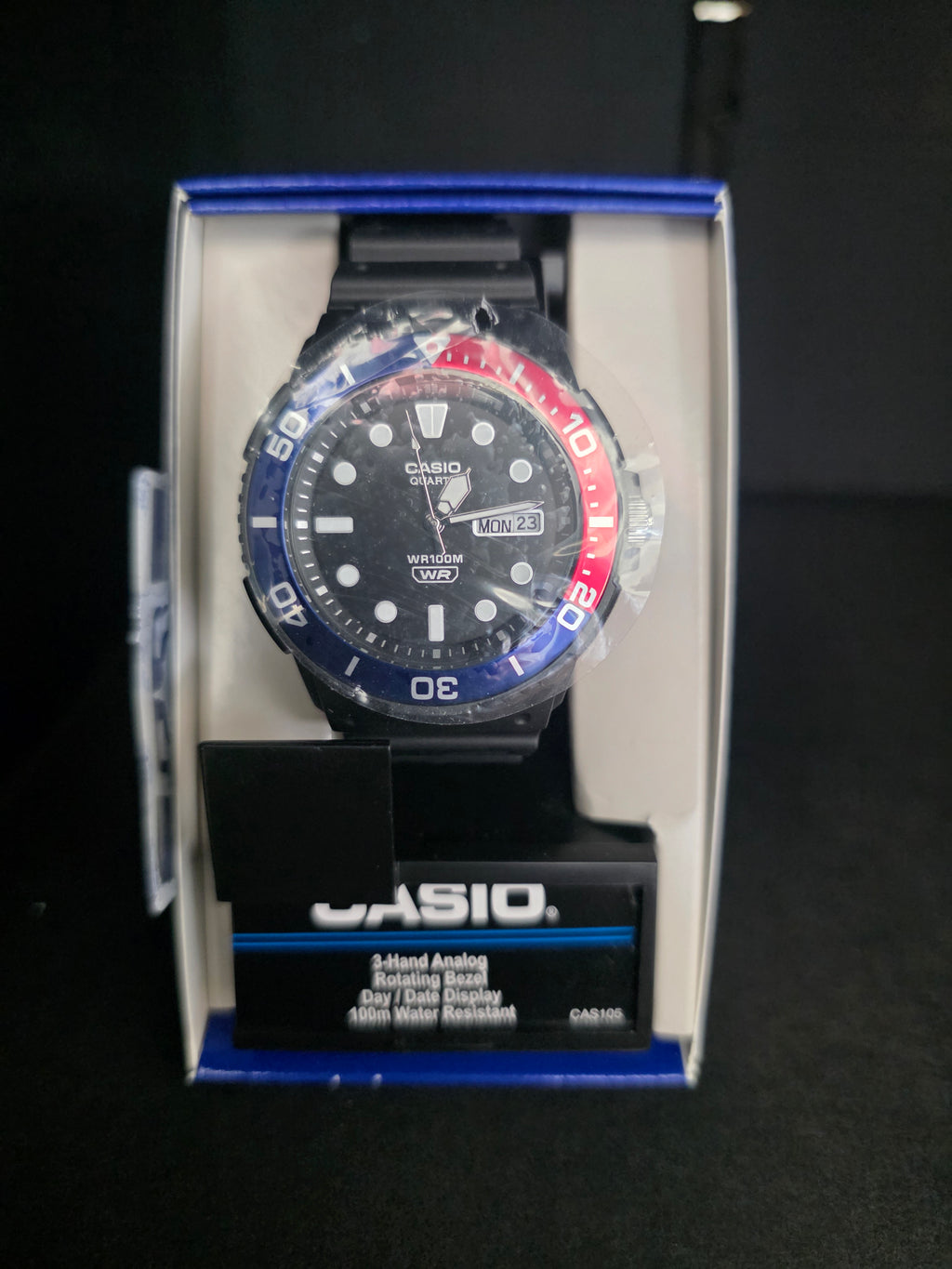 Casio Men's Analog Dive Style Watch – 100M Water Resistant