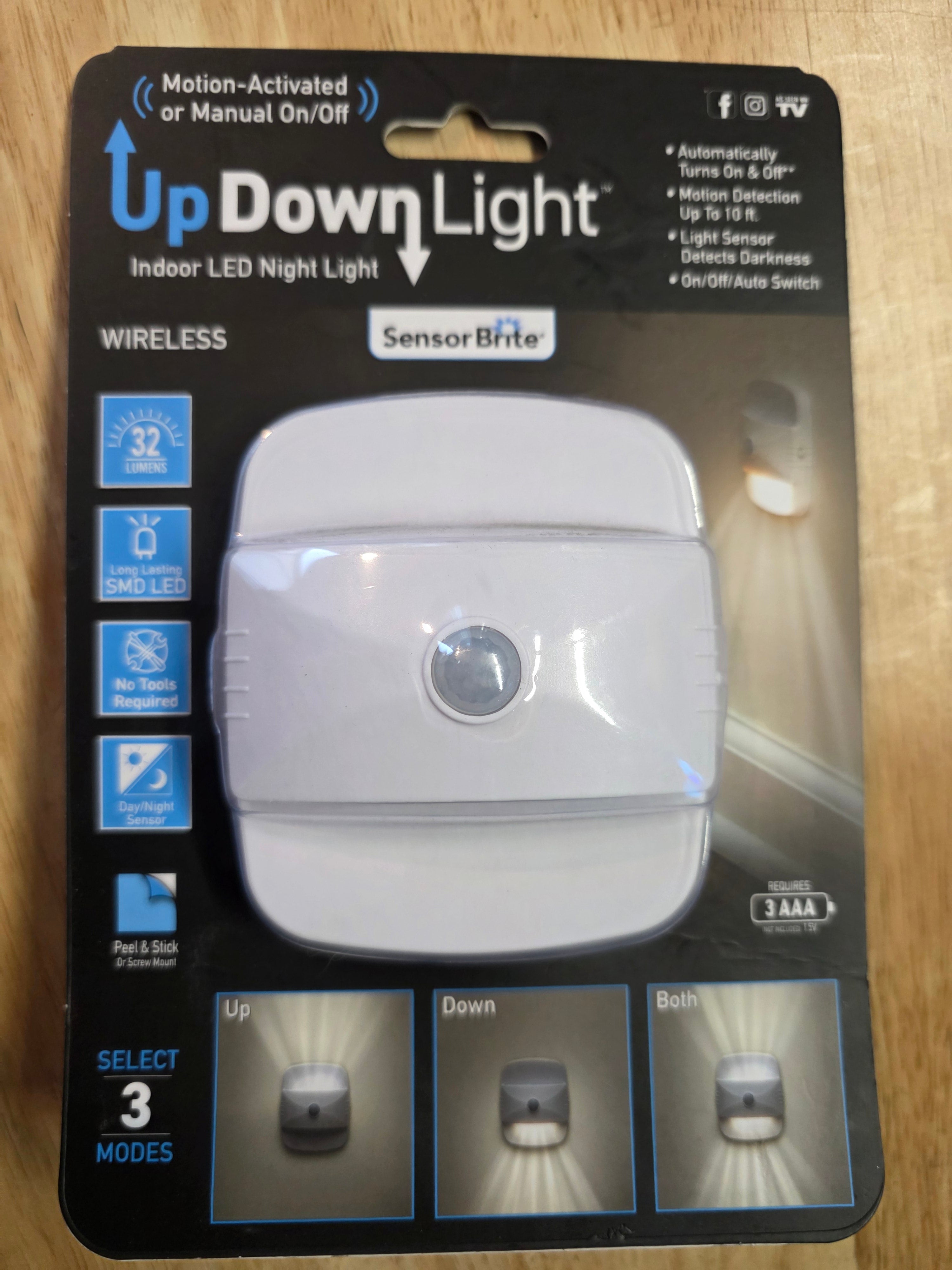SensorBrite UpDownLight Wireless Motion-Activated Indoor LED Night Light